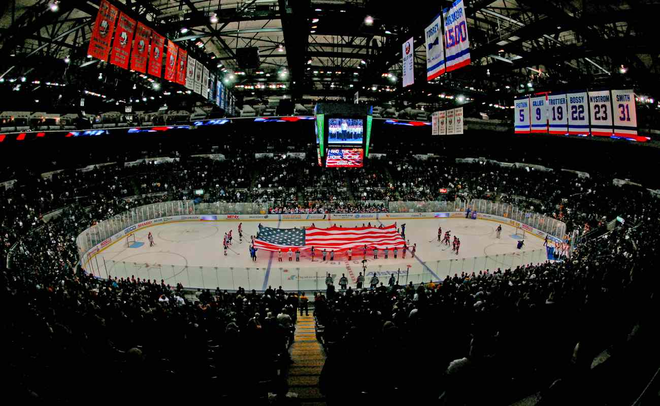 Memorial Coliseum Uniondale New York NHL hockey game 