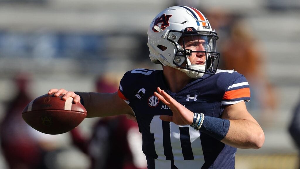 Bo Nix #10 of the Auburn Tigers warms up prior to facing the Texas A&M Aggies at Jordan-Hare Stadium on December 05, 2020 in Auburn, Alabama. (Photo by Kevin C. Cox/Getty Images)