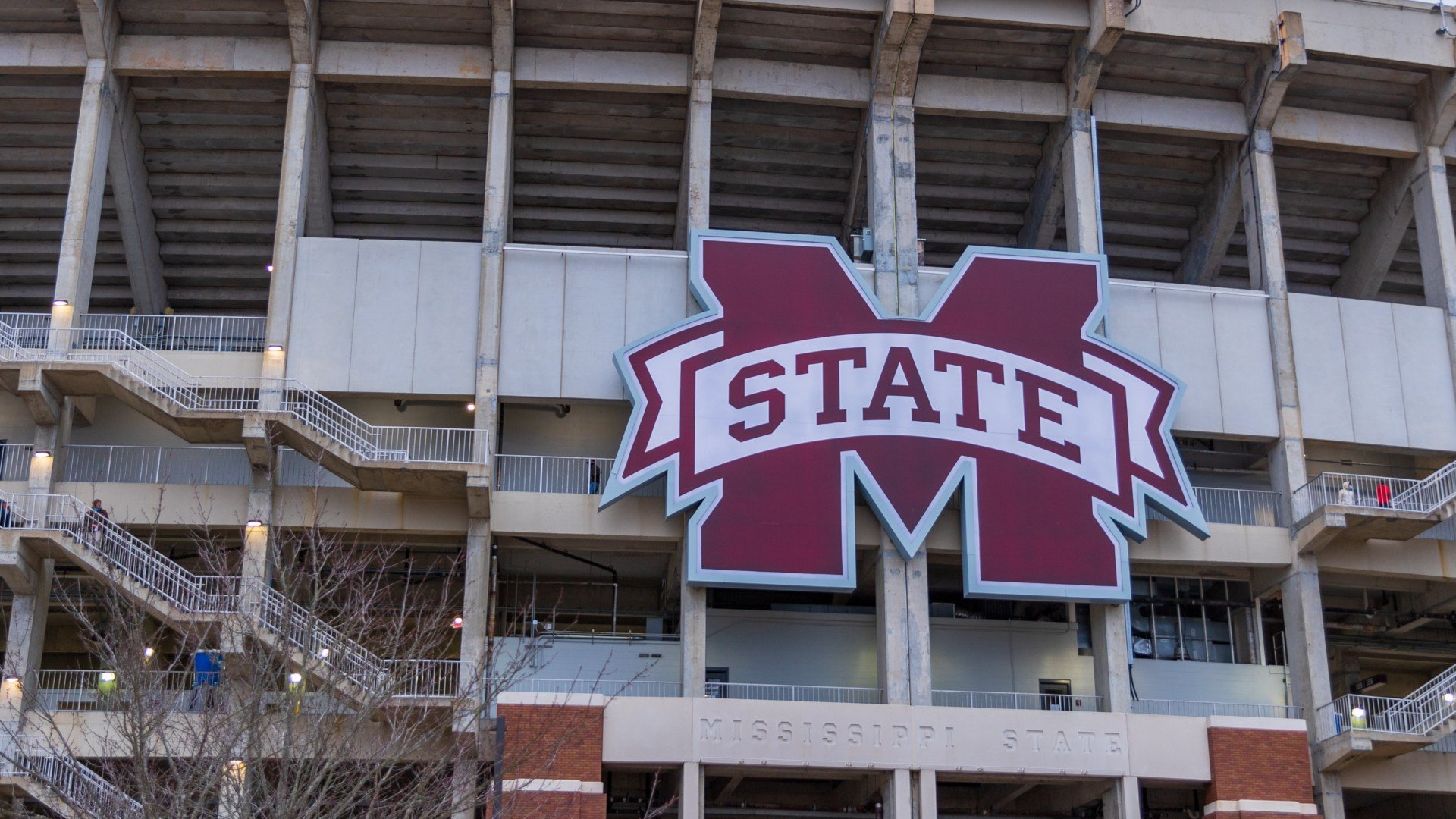 Ole Miss-Mississippi State Weather Forecast: Temperature, Rain, & Wind in Mississippi State