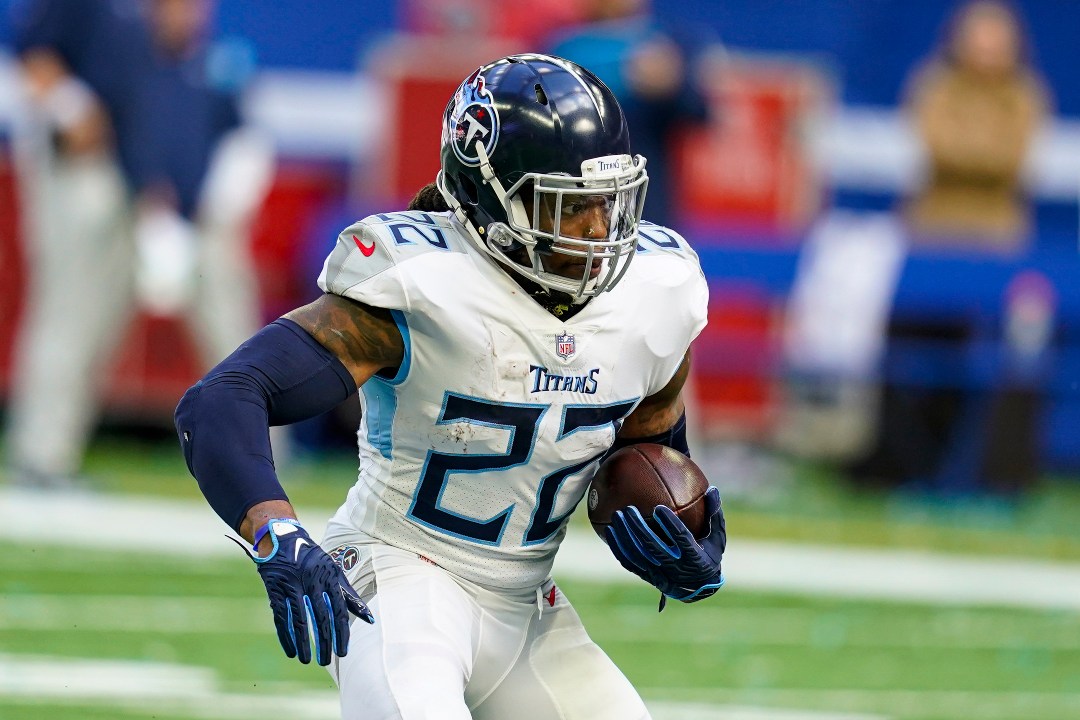 Titans vs. Packers Best Prop Bets for Thursday Night Football (Derrick  Henry Will Not Be Stopped in Green Bay)