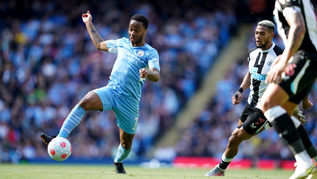 Chelsea to make their move for Manchester City's Raheem Sterling