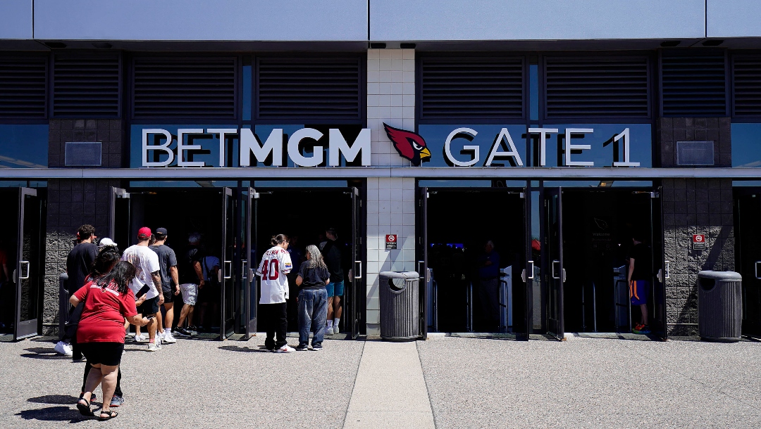 BetMGM-branded sportsbook to be built near Cardinals' home stadium