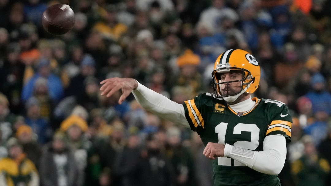 What is Aaron Rodgers' record against the 49ers? - AS USA