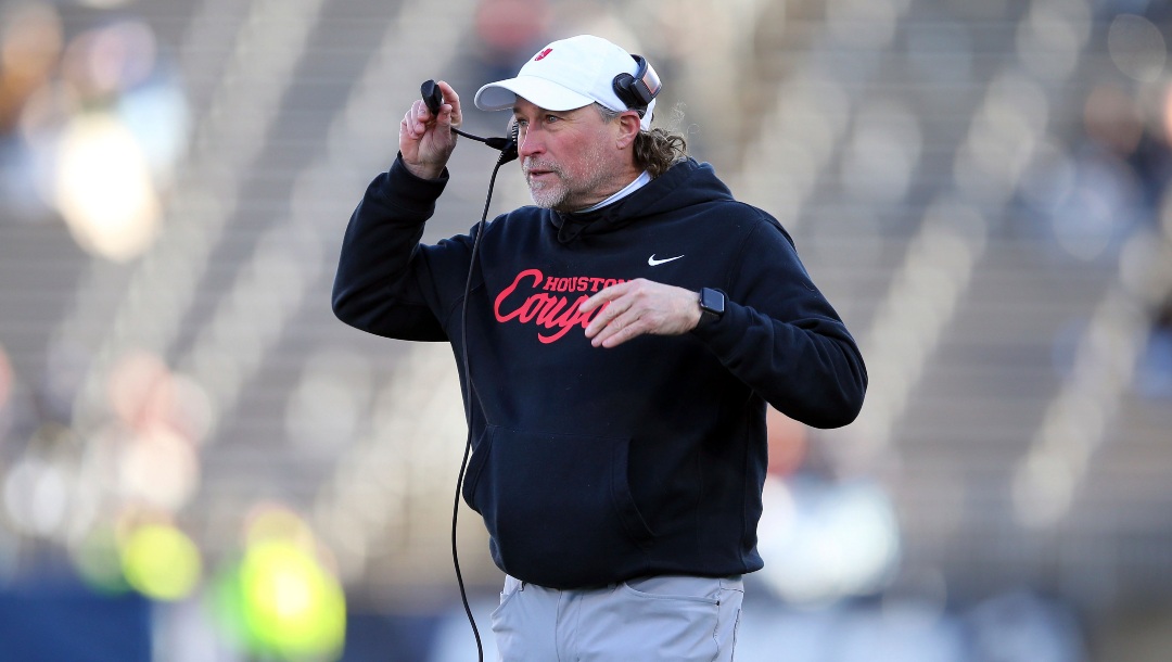 Dana Holgorsen: Coaching Record, Career, Age