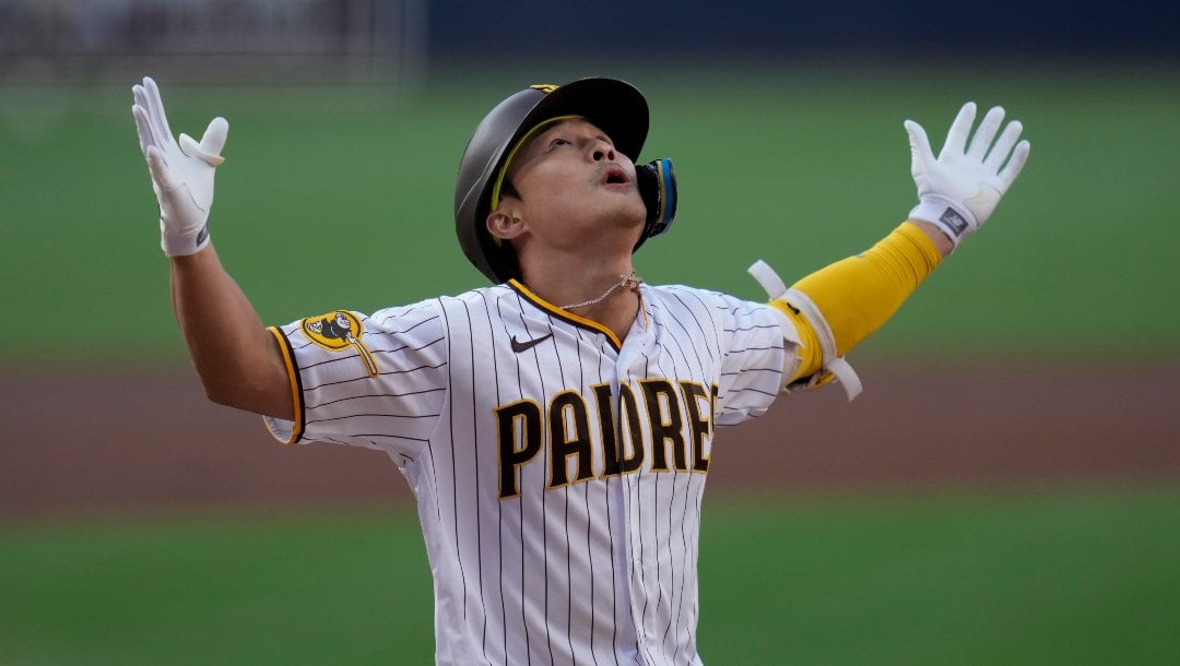 MLB - New Padres infielder Ha-Seong Kim wants to make a