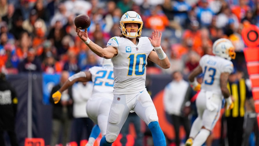 Lions vs Chargers Prediction, Odds & Best Prop Bets: NFL, Week 10