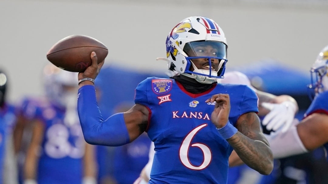 UNLV vs Kansas Prediction, Odds & Best Prop Bets – NCAAF, Week 3