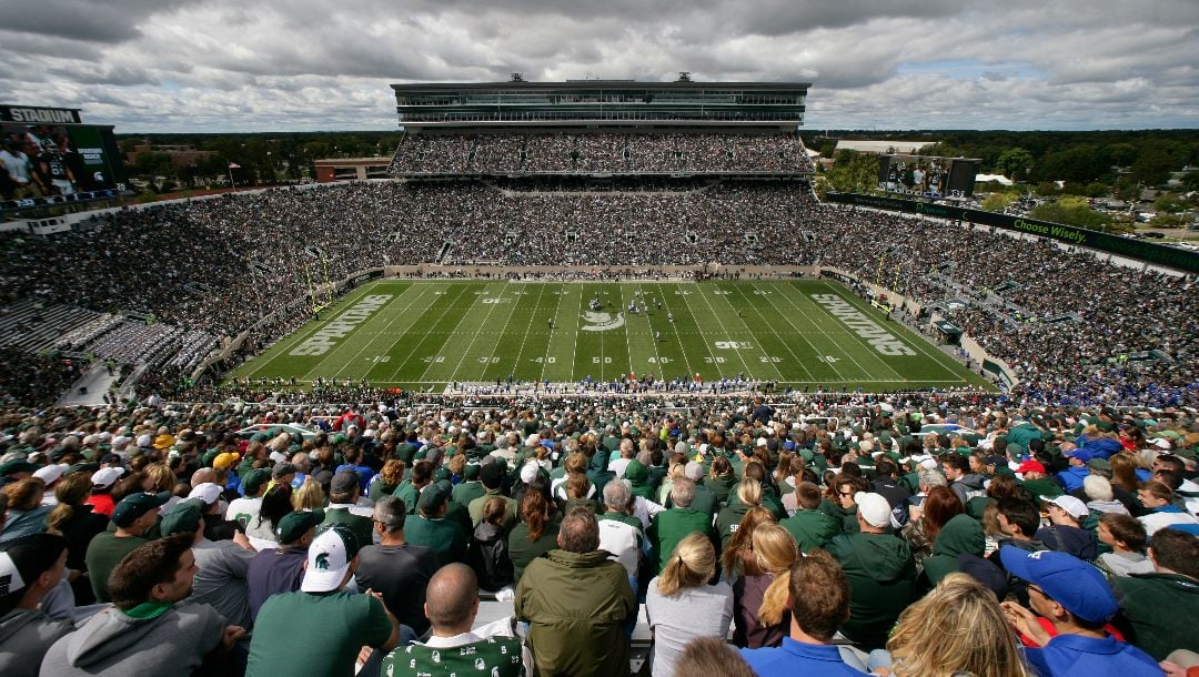 Penn State-Michigan State Weather Forecast: Temperature, Rain, & Wind in East Lansing