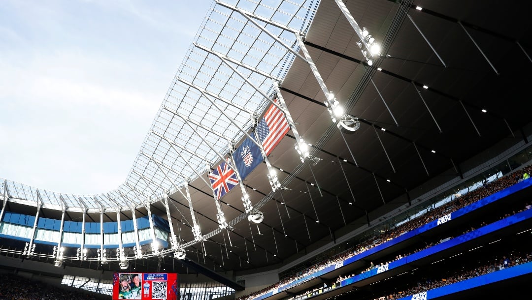 Broncos vs Jaguars NFL Weather Report: Expect Windy Conditions for Sunday's  Game at Wembley Stadium in London