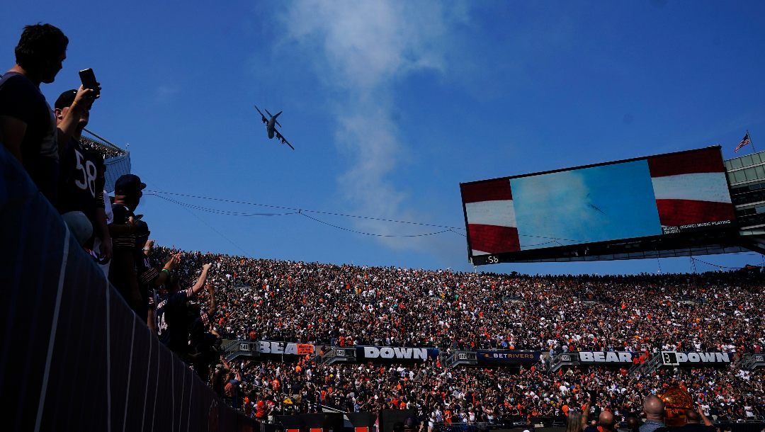 Lions-Bears Weather Forecast: Temperature, Rain, & Wind in Chicago